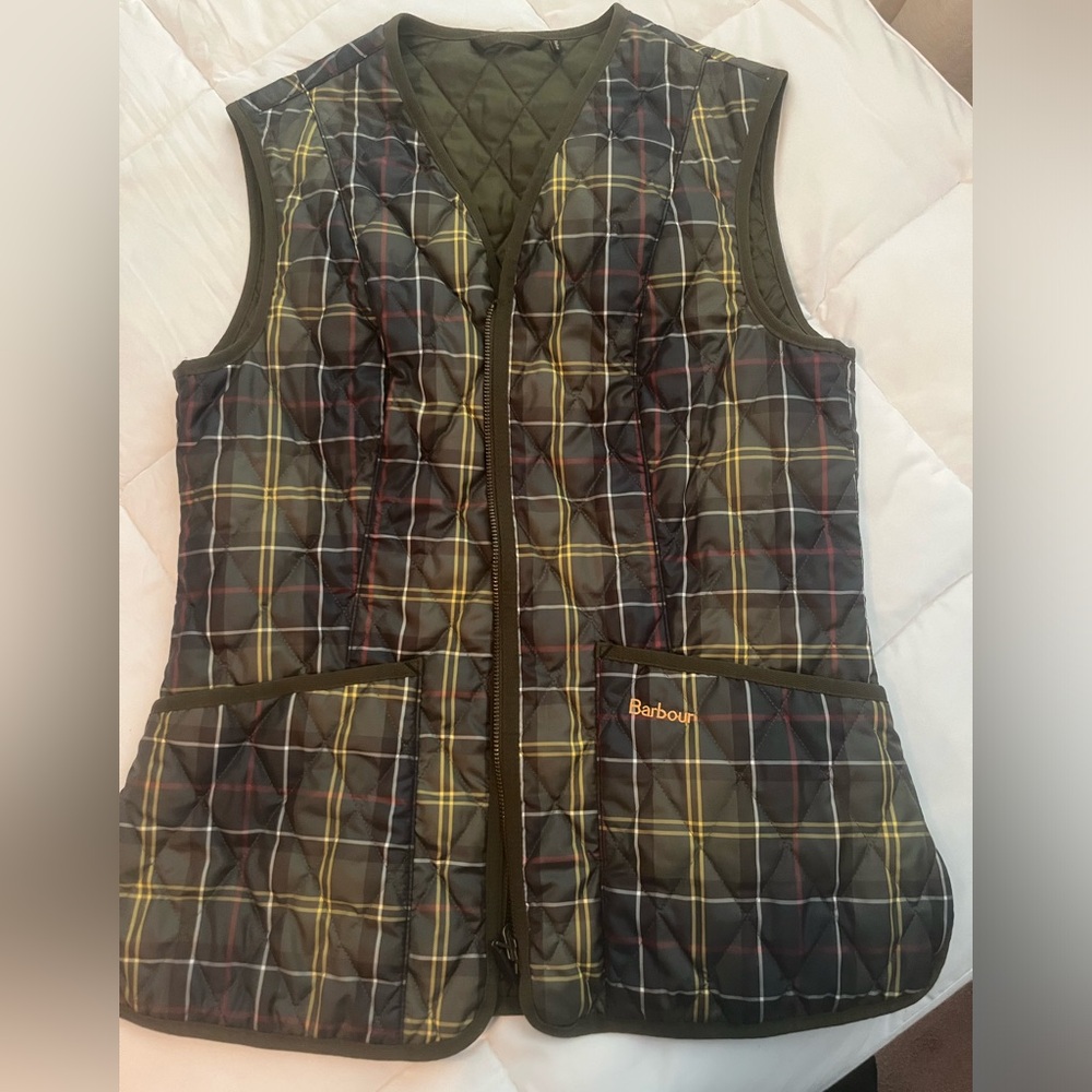 Barbour tartan vest size US 8